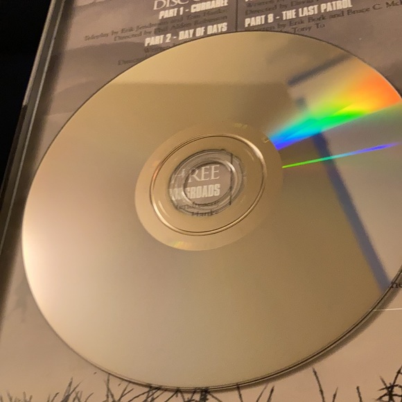 Band of Brothers DVD 6 disc collection in a tin box - Picture 15 of 16